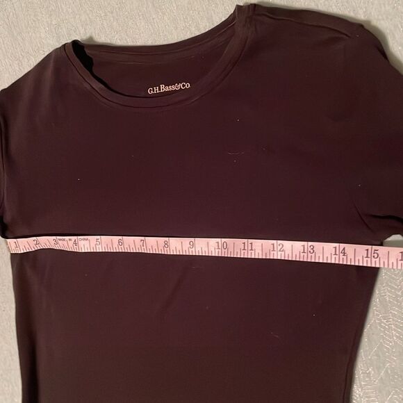 G.H. Bass black size S long-sleeve t-shirt Tee top round neck, 15” pit-pit - Picture 5 of 12